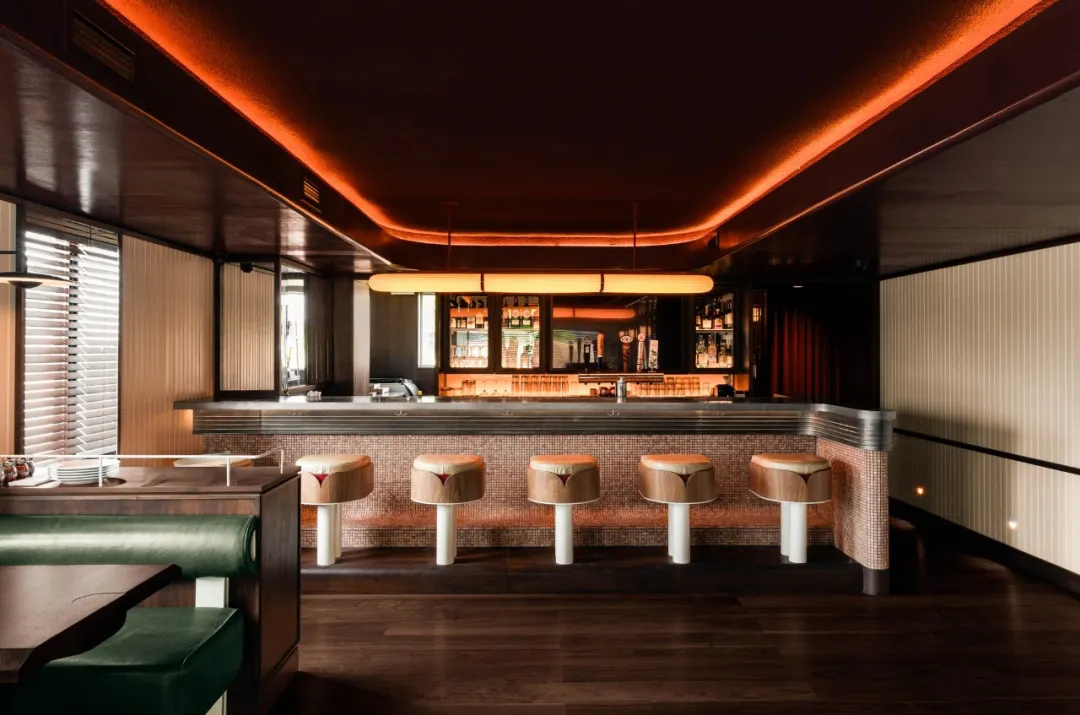 餐厅设计,MRDK,休闲餐厅设计,披萨店,餐厅设计案例,餐厅设计方案,披萨店设计,North of Brooklyn Pizzeria,加拿大,多伦多