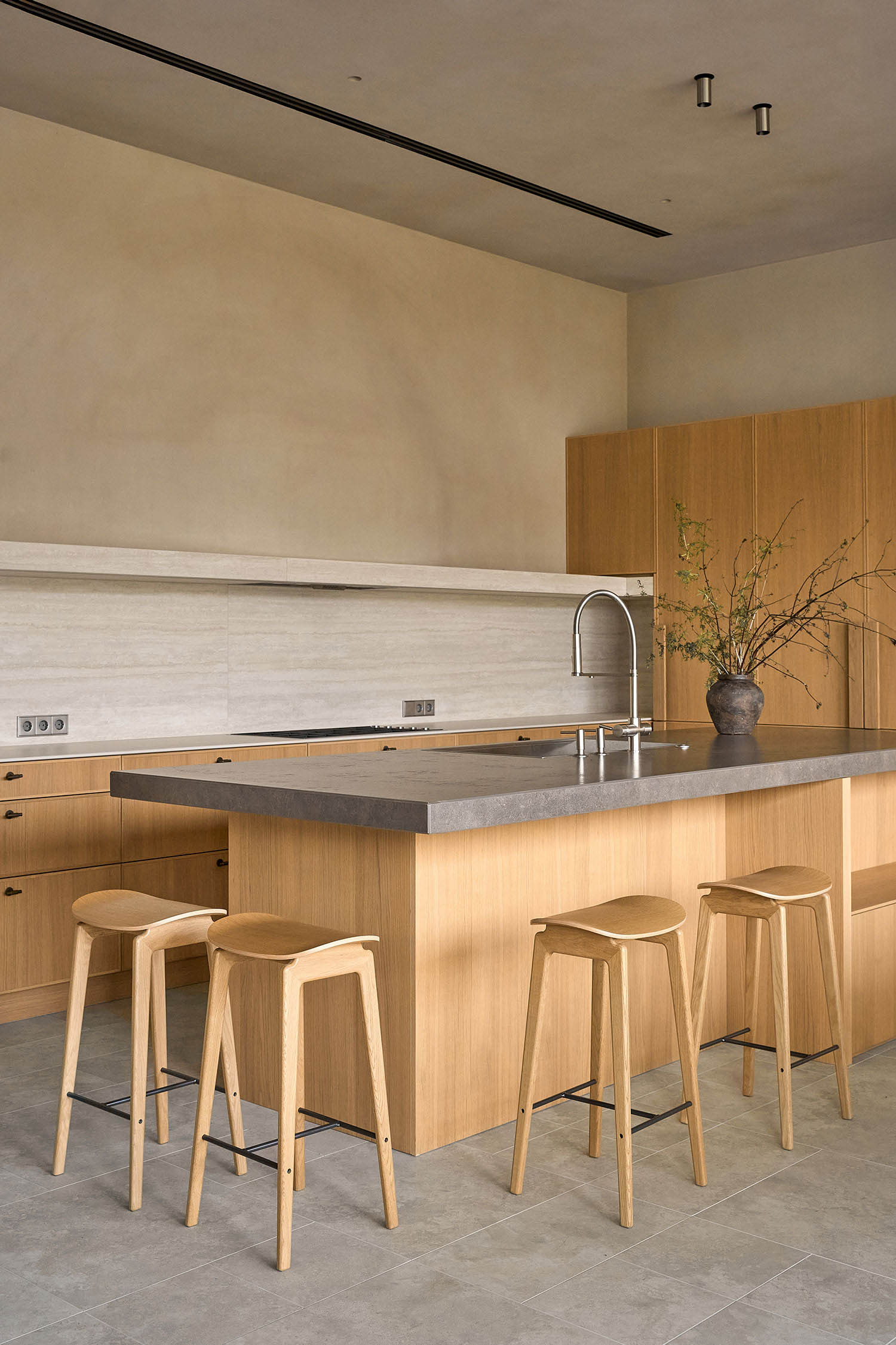 Dmitriy Sivak,别墅设计,别墅设计案例,乌克兰,极简主义别墅,极简风格,原木色