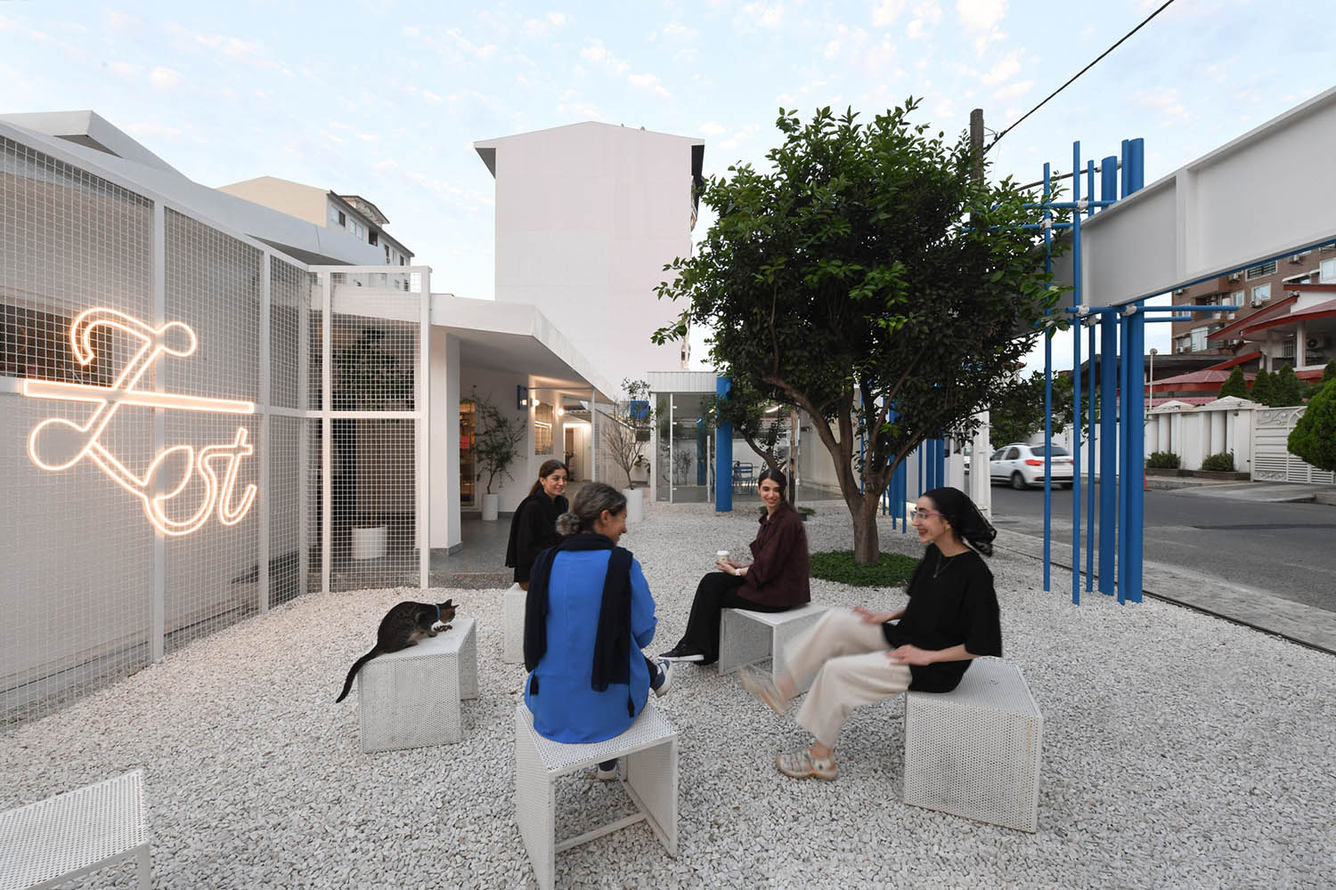 VAHID JOUDI STUDIO,咖啡厅设计,伊朗,咖啡厅设计案例,咖啡厅设计方案,极简主义,极简风格,Cafe Zest