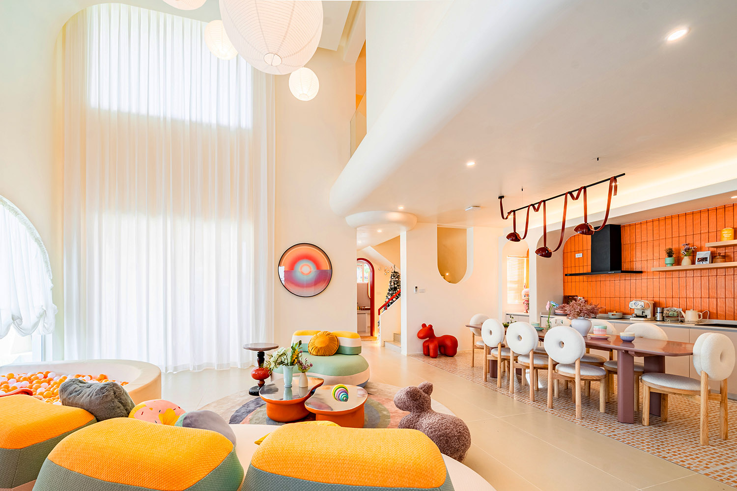 民宿设计,亲子主题民宿,度假民宿设计,别墅民宿设计,泰国民宿,泰国芭提雅糖果屋亲子度假民宿,泰国芭提雅,源合万相建筑设计