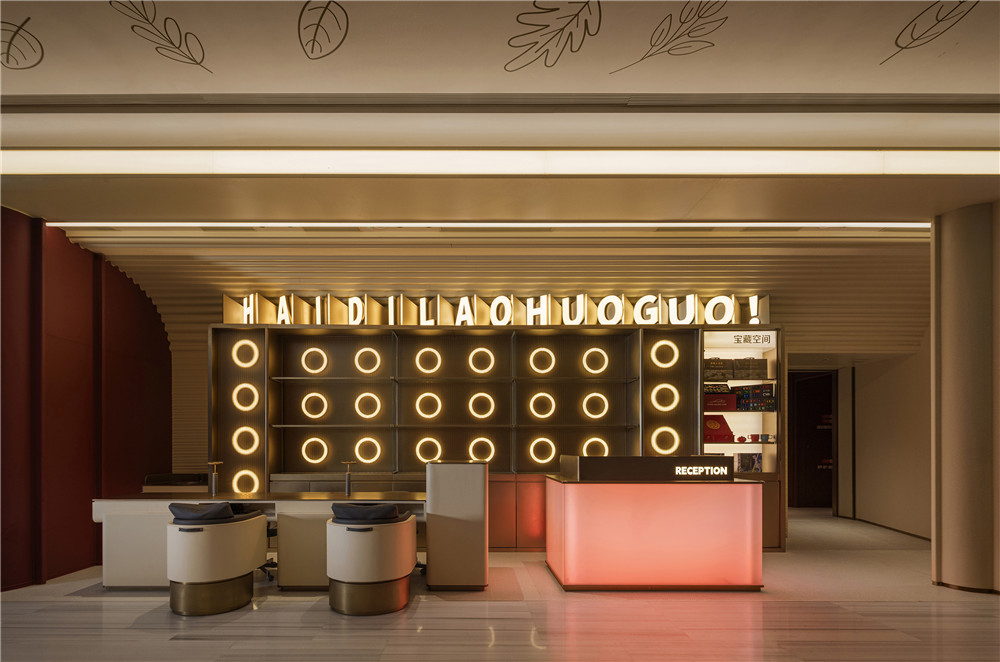 餐厅设计,火锅店设计,主题火锅店,海底捞火锅店,火锅店设计案例,火锅店设计方案,休闲餐厅设计,海底捞东莞民盈国贸店,东莞,三厘社TRIOSTUDIO