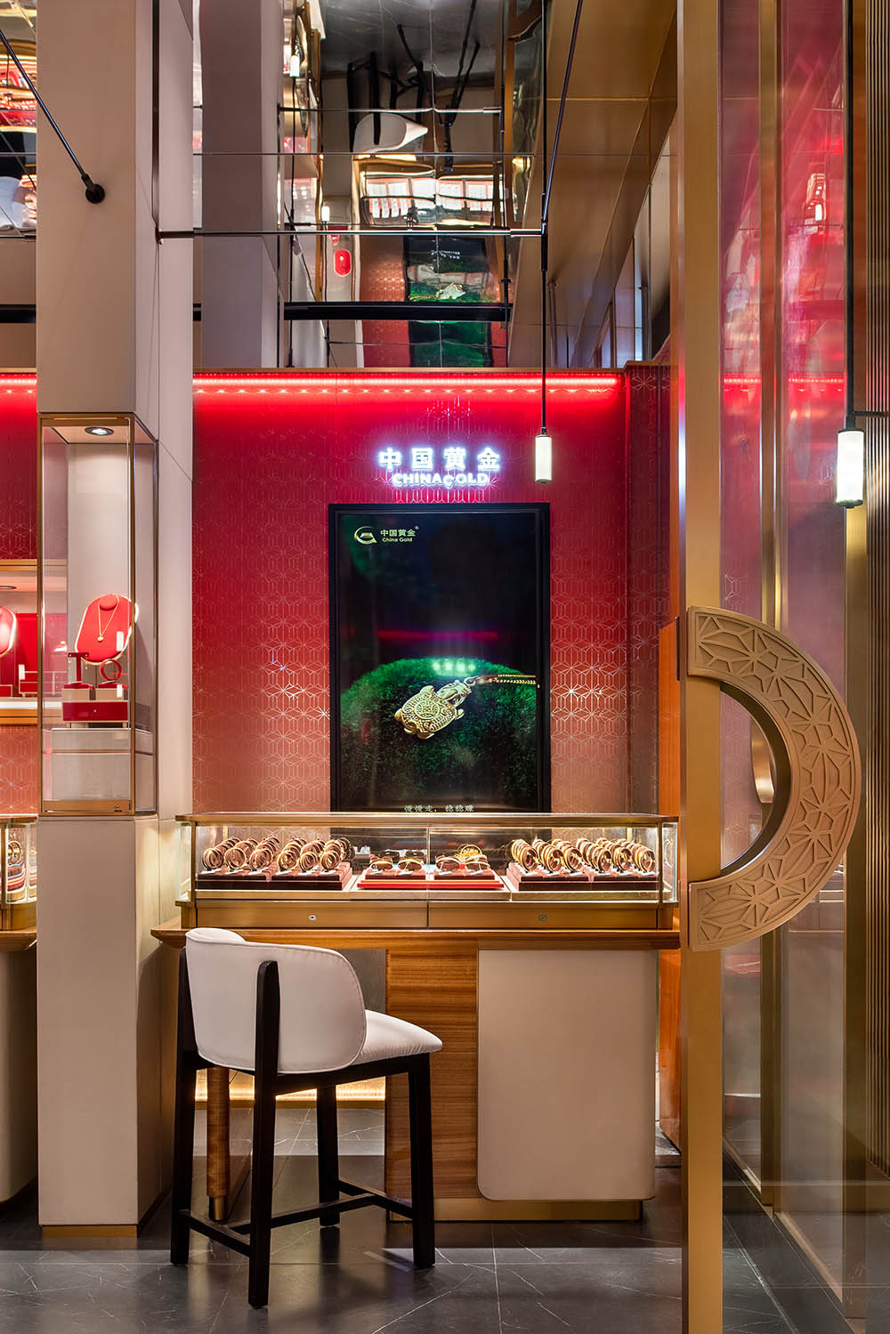 饰品店设计,珠宝店设计,黄金珠宝店,黄金零售店设计,珠宝零售店,零售店设计,零售店设计案例,零售店设计方案,中国黄金西宁海湖万达店,西宁,佰第设计/李振兴