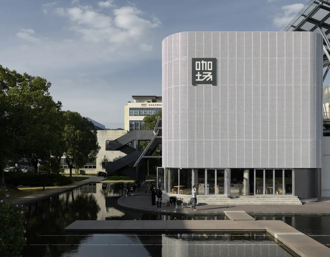 咖啡厅设计,咖啡店设计,网红咖啡厅,咖啡厅打卡,工业风咖啡厅,开放式咖啡厅,咖啡厅设计案例,咖啡厅设计方案,咖啡店装修,氛围感咖啡厅,苏州咖场一个网红咖啡厅的无限可能性,苏州,赵牧桓室内设计研究室