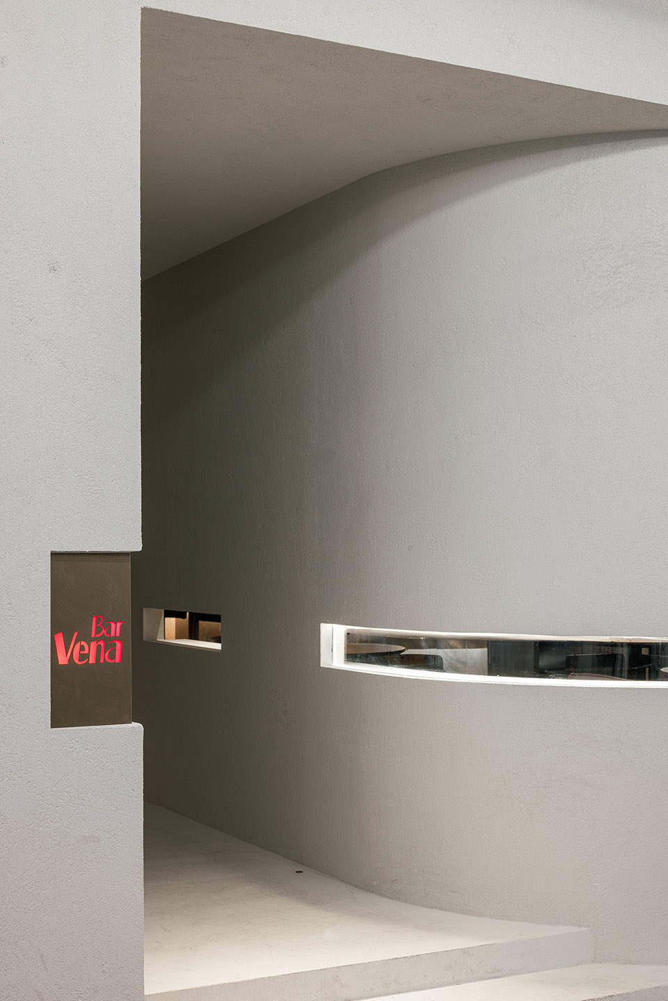 酒吧设计,氛围感酒吧,鸡尾酒吧,创意酒吧设计,葡萄酒吧,小酒吧设计,酒吧设计案例,酒吧设计方案,上海 Bar Vena,上海,即时设计研究所