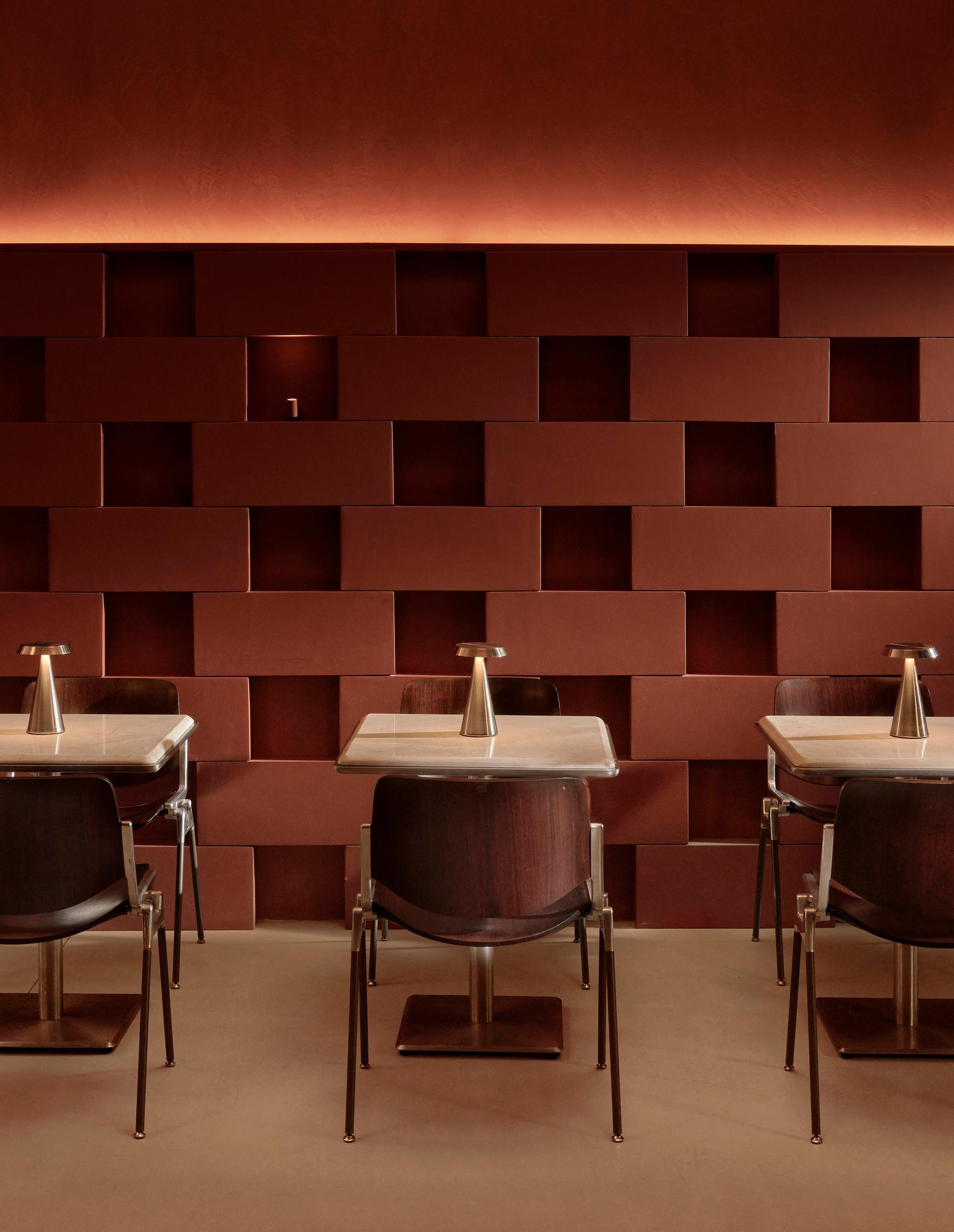 餐厅设计,餐酒吧设计,休闲餐厅设计,Urbanjobs Istanbul,酒吧设计,酒吧设计案例,酒馆设计,土耳其,伊斯坦布尔,休闲酒吧餐厅