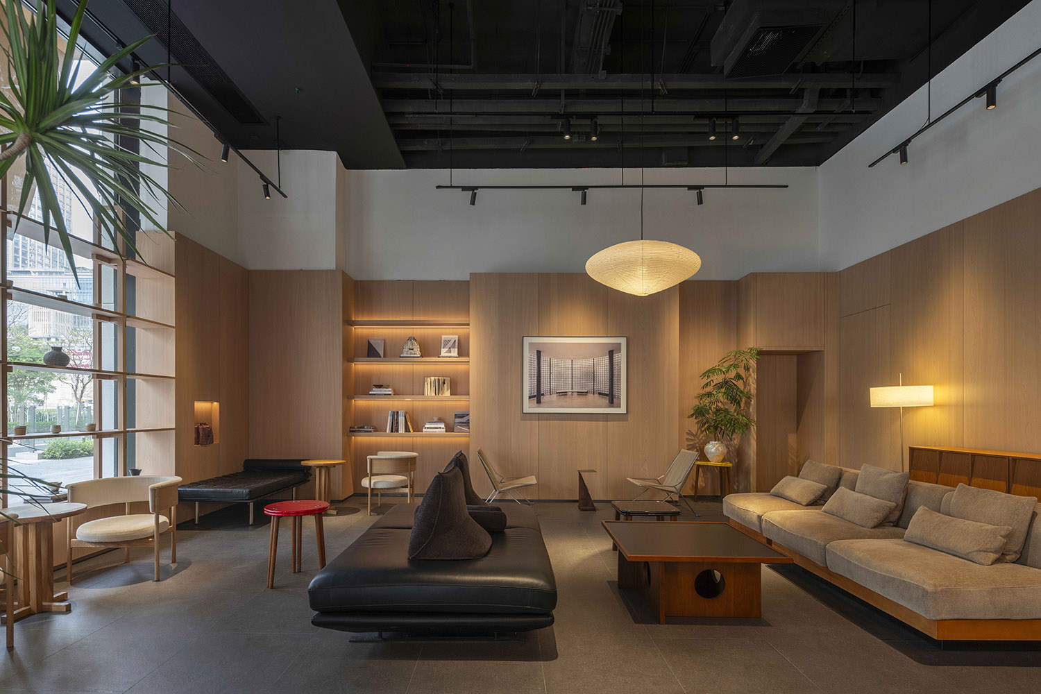 咖啡店设计,精品咖啡店,咖啡店首店设计,社区咖啡店,咖啡店设计案例,咖啡店设计方案,咖啡店打卡,三里屯太古里咖啡店,咖啡慢闪店,深圳&北京Kurasu咖啡双城记,深圳,北京,了建筑